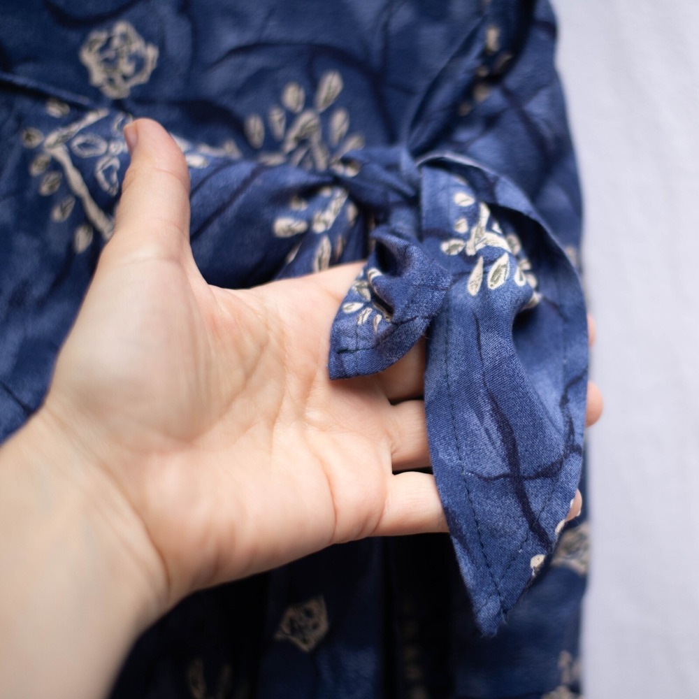 Vtg Express Wrap Skirt M Blue Batik Rayon Maxi Resort Coastal Boho Beach USA Y2K - Picture 7 of 10